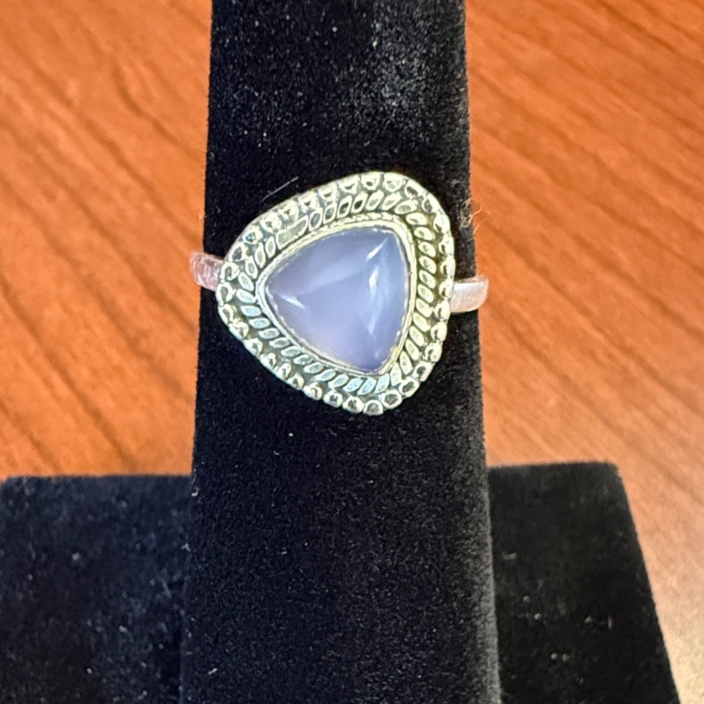 New 925 Sterling Silver Purple Blue Chalcedony Stone Triangular Ring Size 5